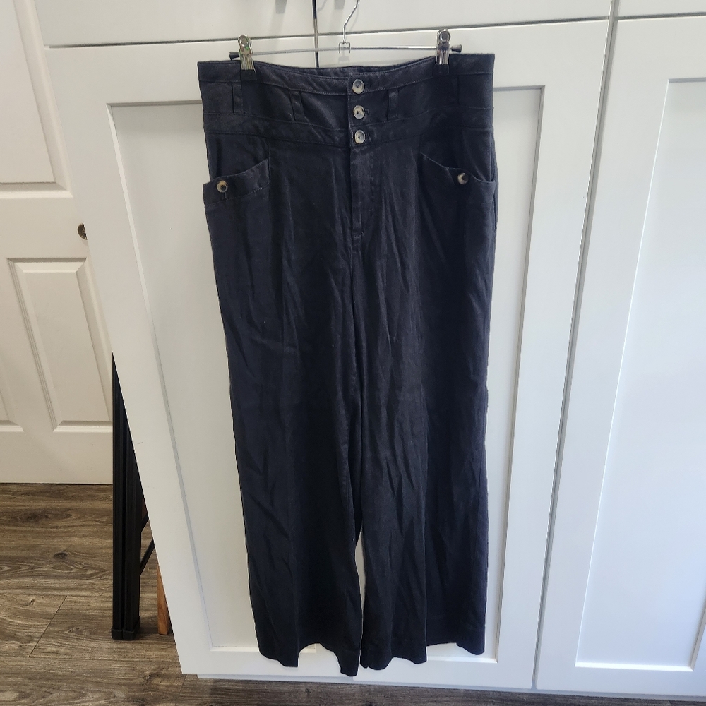 Anthropologie Wide Leg Pants in Navy